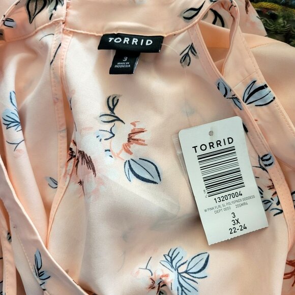 Torrid Blush Pink Floral Sleeveless Blouse Size 3X NWT - Picture 5 of 5